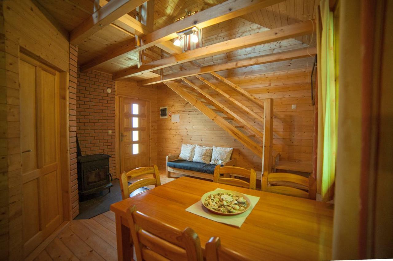 Holiday Homes Eko Klanac Rakovica Kültér fotó
